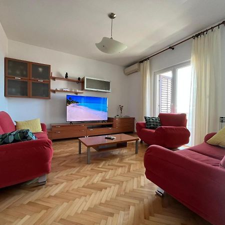 Apartment Lily Podstrana Esterno foto